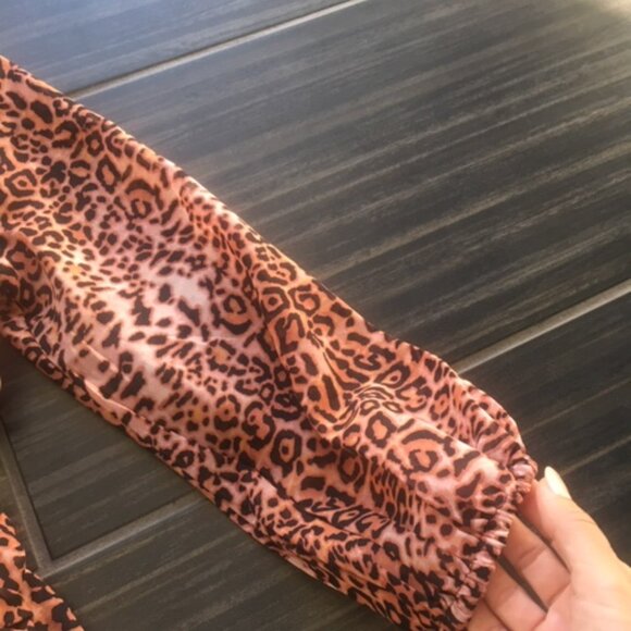 NWT! Anthropologie (RanniGill) Leopard print dress with cut outs in size xs. - Picture 9 of 15